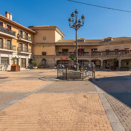 La Puerta Verde Mataelpino Exterior foto